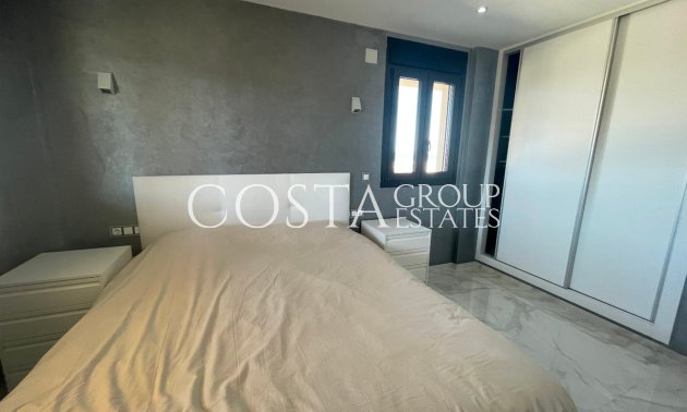 Resale - Villa -
Torrevieja - La Mata