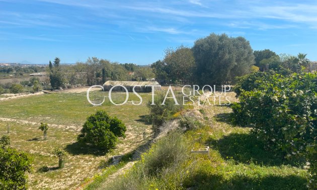 Revente - Villa -
Guardamar del Segura - Guardamar del Segura Centro