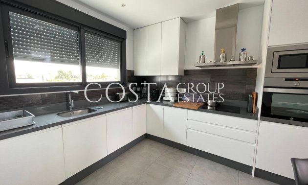 Odsprzedaż - Dom -
Alicante - Alicante Centro