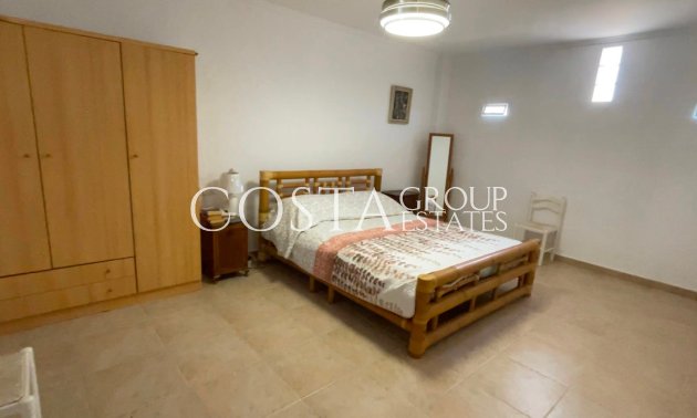 Odsprzedaż - Willa -
Daya Nueva - Daya Nueva Centro