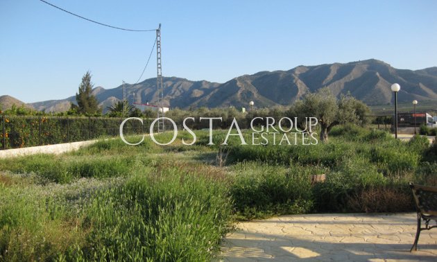 Odsprzedaż - Willa -
Benferri