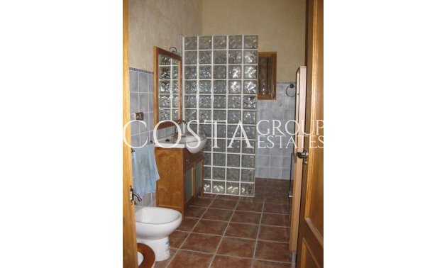 Odsprzedaż - Willa -
Benferri