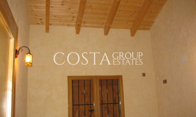 Odsprzedaż - Willa -
Benferri