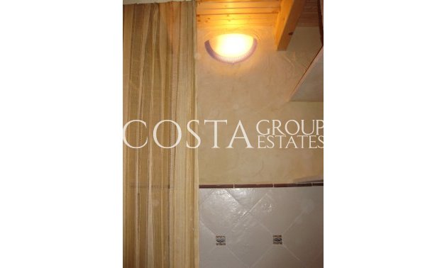 Odsprzedaż - Willa -
Benferri