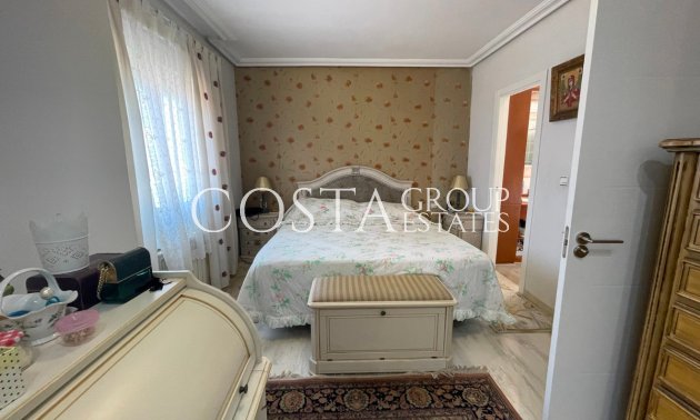 Herverkoop - Villa -
Guardamar del Segura - Guardamar del Segura Centro