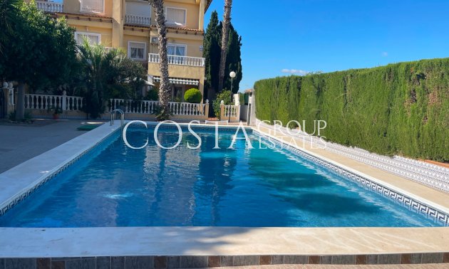 Herverkoop - Villa -
Guardamar del Segura - Guardamar del Segura Centro