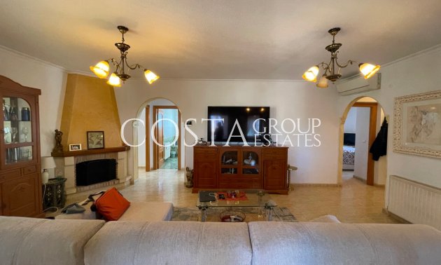 Odsprzedaż - Willa -
Catral - Catral Centro