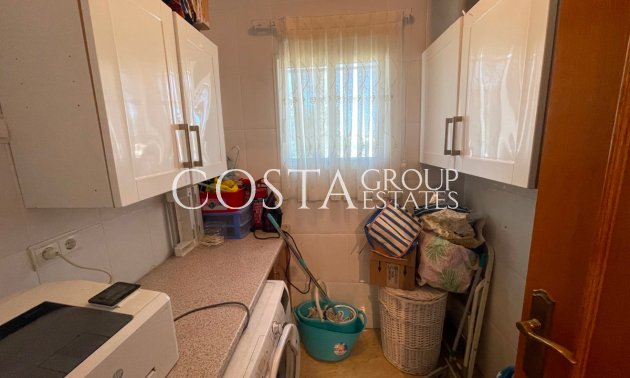 Odsprzedaż - Willa -
Catral - Catral Centro