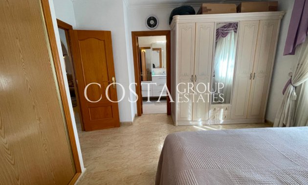 Odsprzedaż - Willa -
Catral - Catral Centro