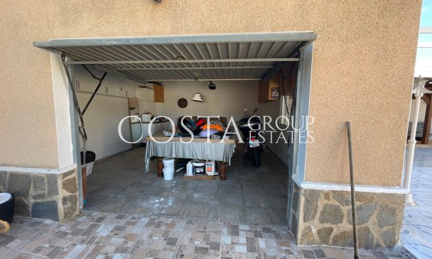 Odsprzedaż - Willa -
Catral - Catral Centro