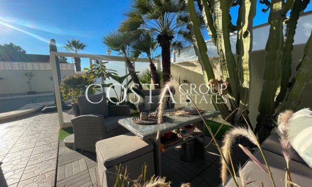 Odsprzedaż - Willa -
Rojales