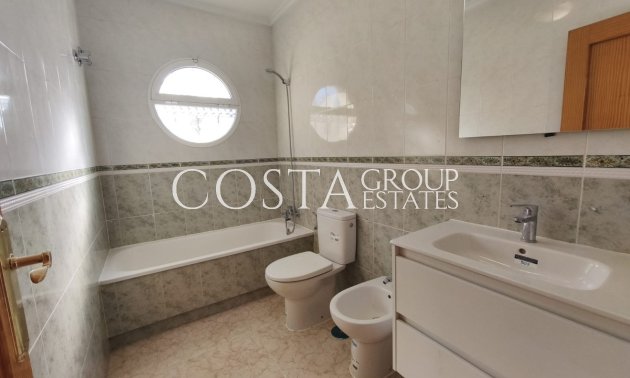 Odsprzedaż - Dom -
Orihuela Costa - Punta Prima