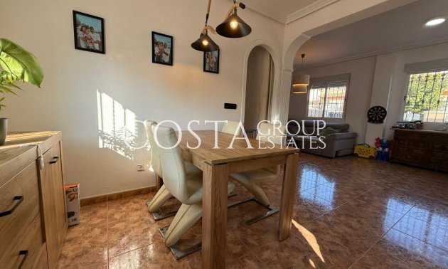 Odsprzedaż - Willa -
Pilar de la Horadada - Torre De La Horadada