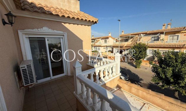 Odsprzedaż - Willa -
Pilar de la Horadada - Torre De La Horadada