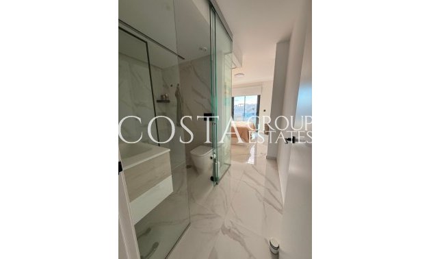 Herverkoop - Apartments -
Urbanización El Raso