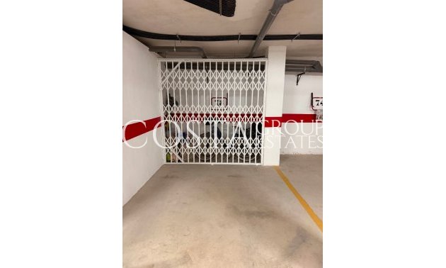 Herverkoop - Apartments -
Urbanización El Raso