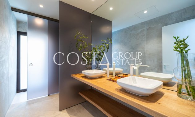 New Build - House -
Fuengirola - Higueron