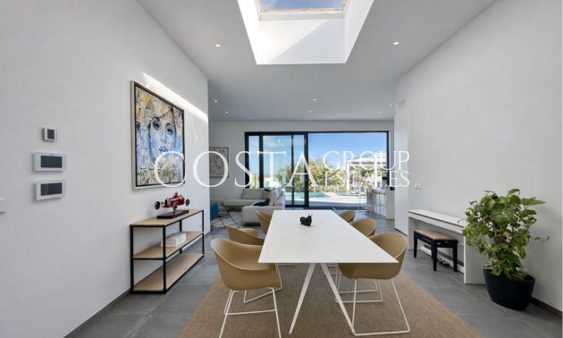 Odsprzedaż - Willa -
Orihuela Costa - Las Colinas Golf