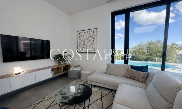 Odsprzedaż - Willa -
Orihuela Costa - Las Colinas Golf