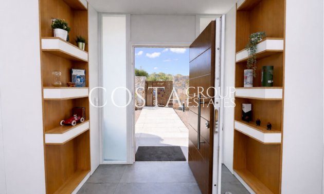 Odsprzedaż - Willa -
Orihuela Costa - Las Colinas Golf