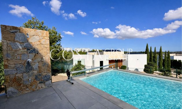 Odsprzedaż - Willa -
Orihuela Costa - Las Colinas Golf