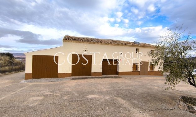 Odsprzedaż - Willa -
Yecla - Yecla Centro