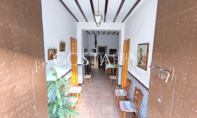 Odsprzedaż - Willa -
Yecla - Yecla Centro