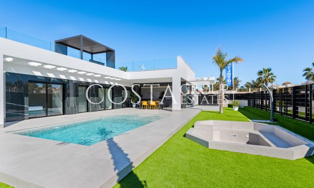 Nowy budynek - Willa -
La Finca Golf