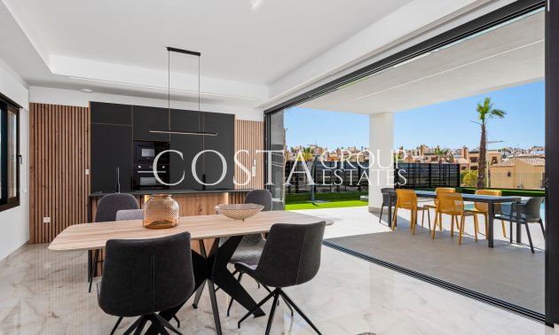 Nowy budynek - Willa -
La Finca Golf