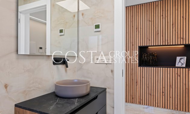 Nowy budynek - Willa -
La Finca Golf