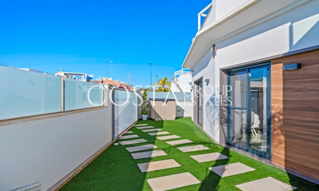 Resale - Villa -
Los Alcazares - Euro Roda