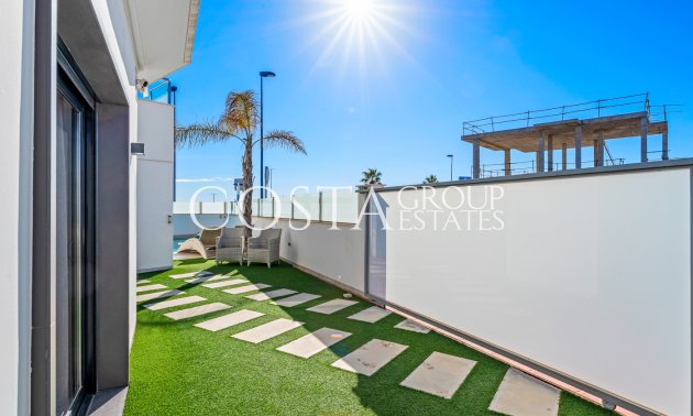Resale - Villa -
Los Alcazares - Euro Roda