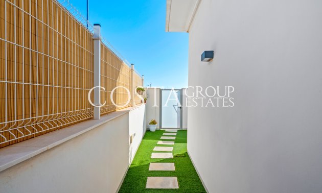 Resale - Villa -
Los Alcazares - Euro Roda