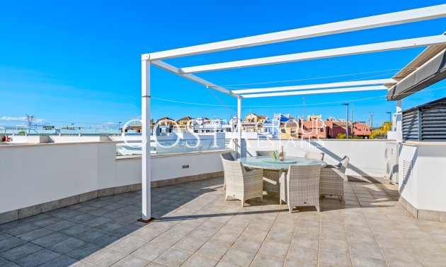 Resale - Villa -
Los Alcazares - Euro Roda