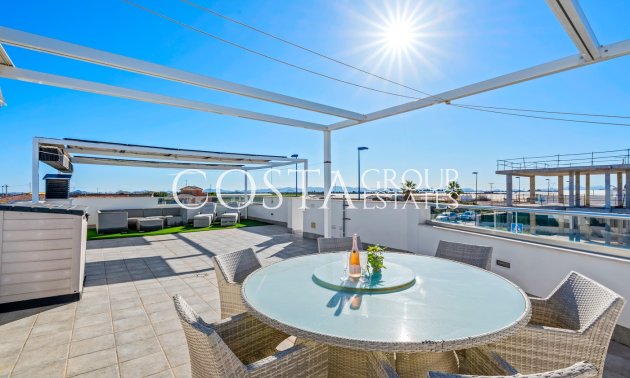 Resale - Villa -
Los Alcazares - Euro Roda