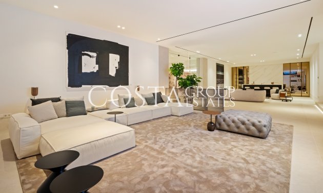 Neue Gebäude - Villa -
Benahavís