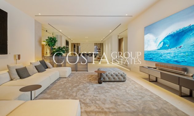 Neue Gebäude - Villa -
Benahavís