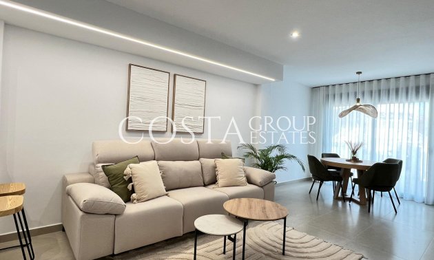 Nieuwbouw Woningen - Villa -
Benferri