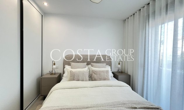 Neue Gebäude - Villa -
Benferri