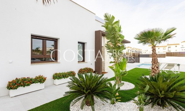 Nieuwbouw Woningen - Villa -
Orihuela Costa - Vistabella Golf