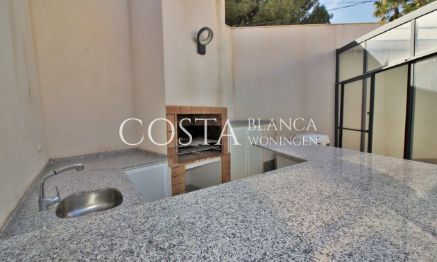 Resale - Villa -
Villamartín