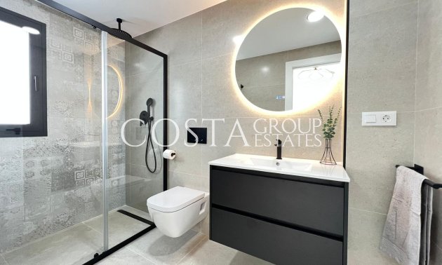 Neue Gebäude - Villa -
Benferri - Benfis Park