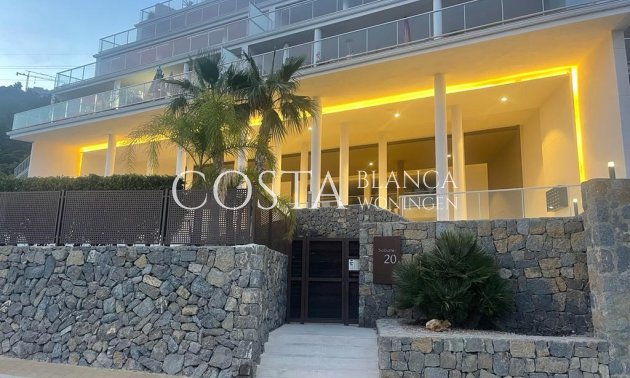Wiederverkauf - Apartment -
Altea