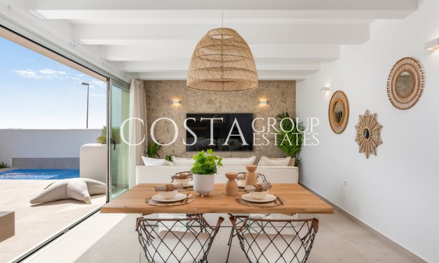 Nowy budynek - Willa -
Los Alcazares - Los Alcázares