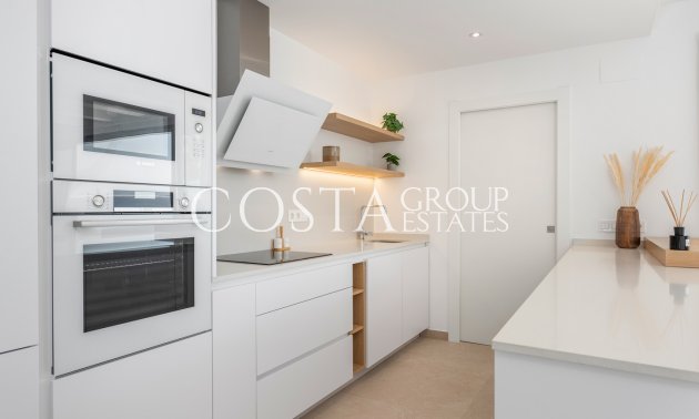 Nowy budynek - Willa -
Los Alcazares - Los Alcázares