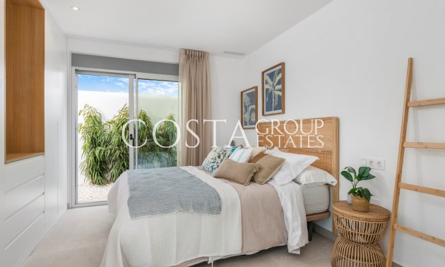 Nowy budynek - Willa -
Los Alcazares - Los Alcázares