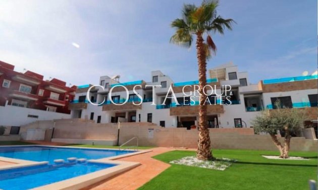 Nowy budynek - Dom -
Bigastro - pueblo