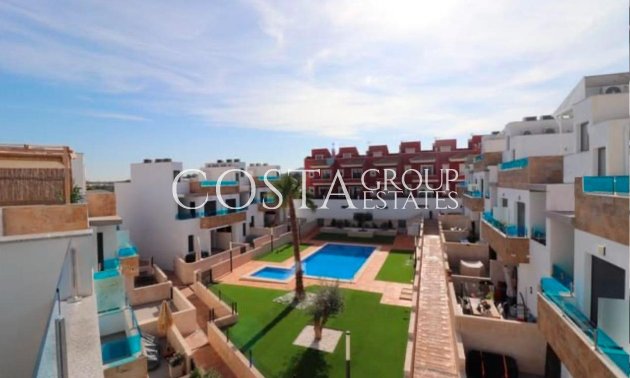 Nowy budynek - Dom -
Bigastro - pueblo