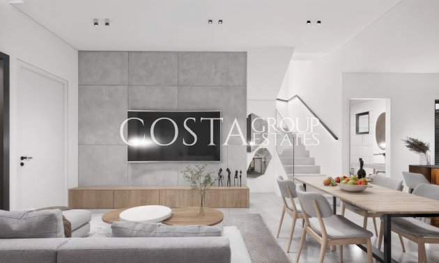 Nowy budynek - Willa -
La Herrada