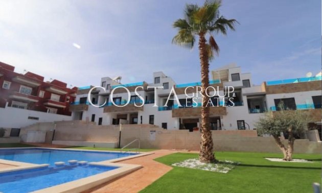 Neue Gebäude - Villa -
Bigastro